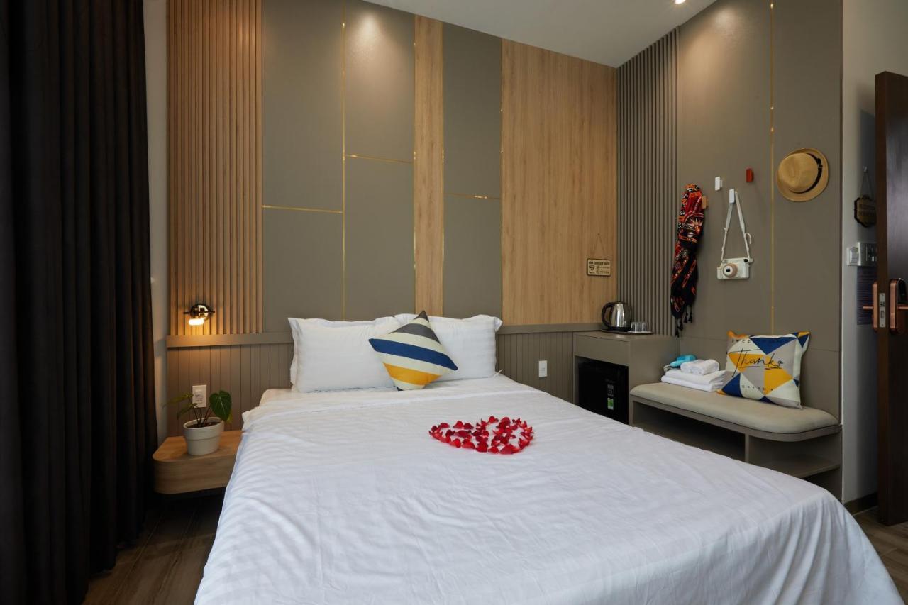 Lux Quy Nhon Homestay ภายนอก รูปภาพ