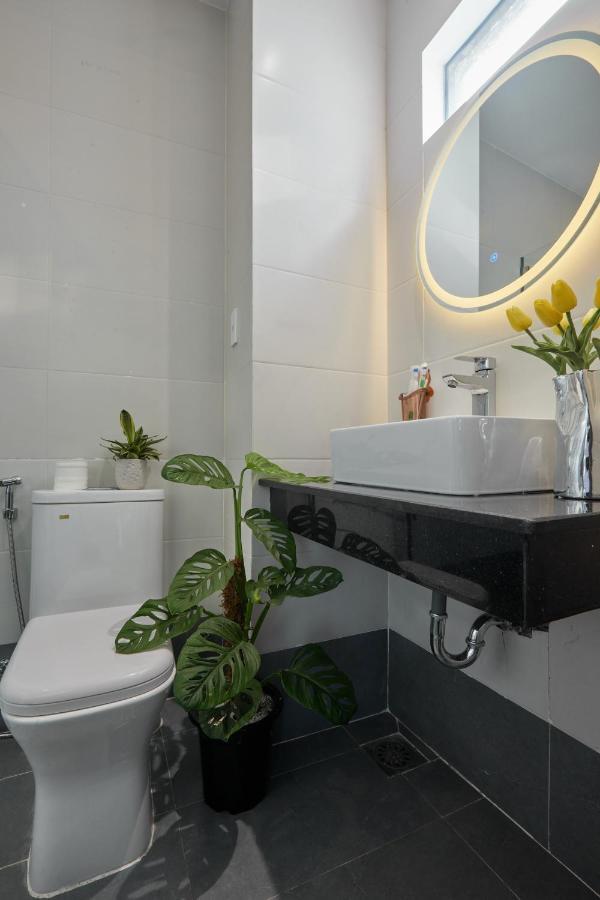 Lux Quy Nhon Homestay ภายนอก รูปภาพ